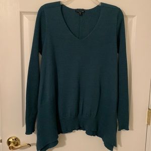 100% merino wool tunic sz M